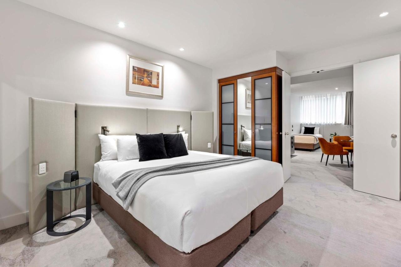 เป็ปเปอร์ เวย์เมาท์ แอดิเลด Hotel ภายนอก รูปภาพ A bedroom at the hotel