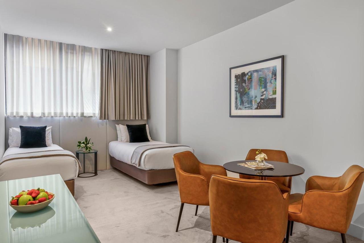 เป็ปเปอร์ เวย์เมาท์ แอดิเลด Hotel ภายนอก รูปภาพ A suite at the hotel