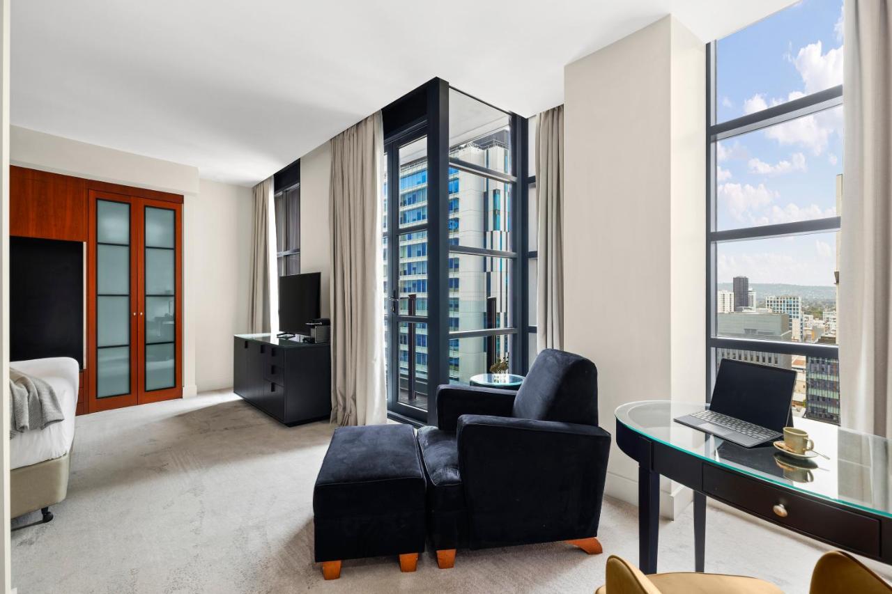 เป็ปเปอร์ เวย์เมาท์ แอดิเลด Hotel ภายนอก รูปภาพ A typical apartment interior